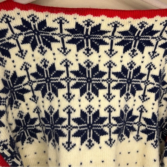 VINTAGE RARE STOWE WOOLENS NORDIC WOOL IVORY RED HOLIDAY SWEATER FAUR ISLE - Picture 3 of 14